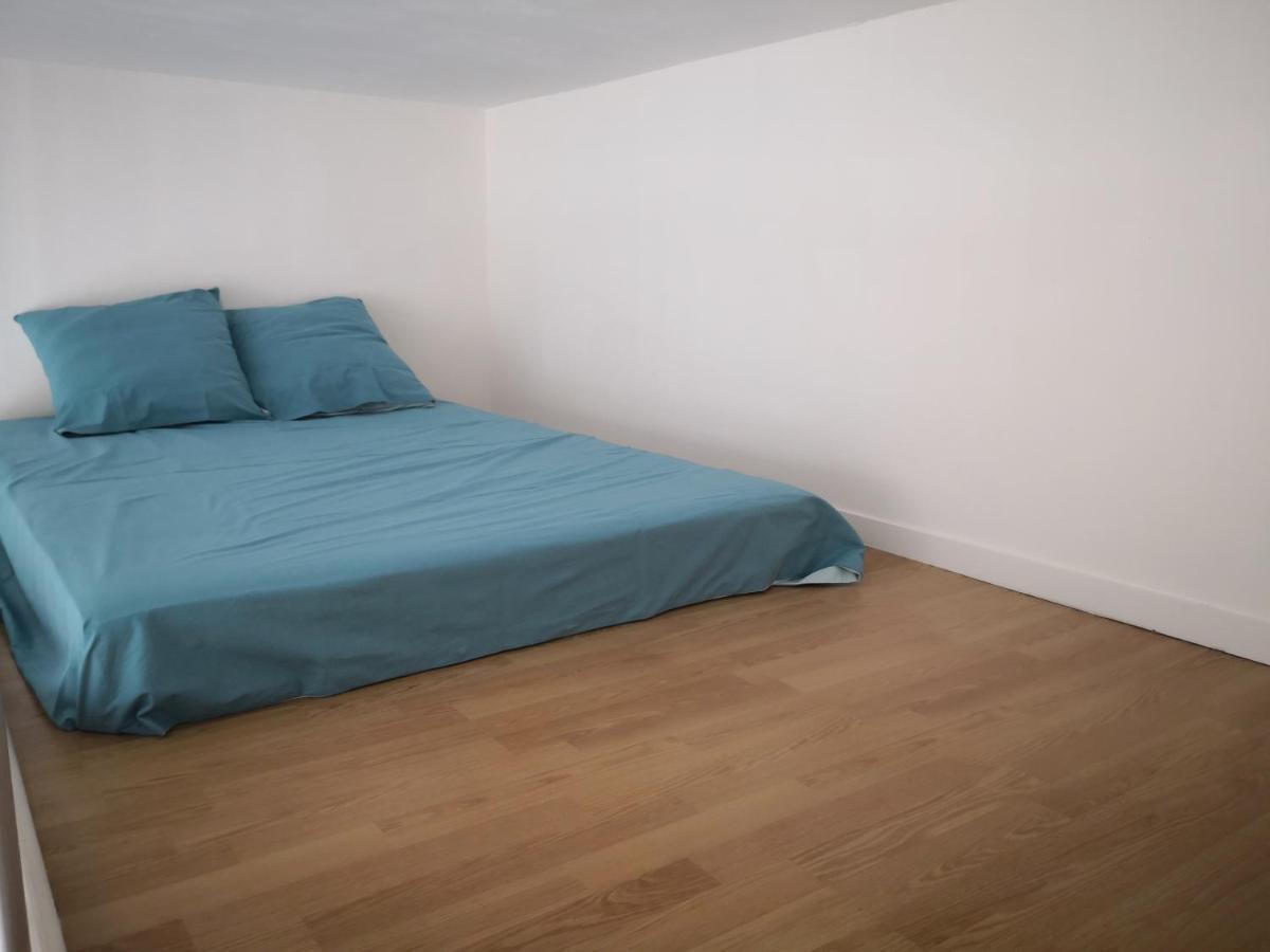 Studio En Plein Centre Ville A 8 Minutes De L'Ocean 르 포르게 외부 사진